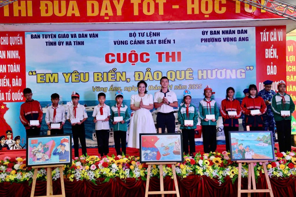 z7238750397578_0bde5c3cba4f0c484cd2f14d8164a0ef